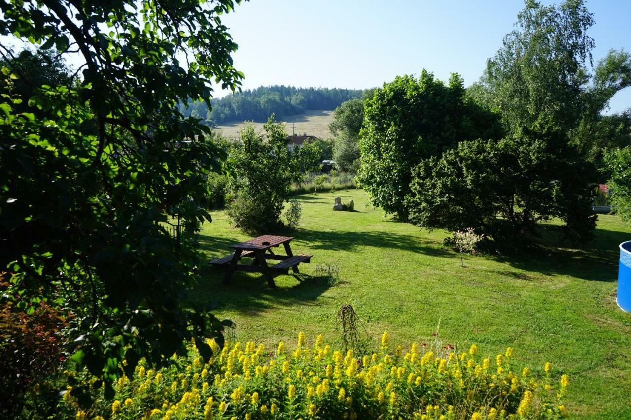 Statek Číměř Exterior foto